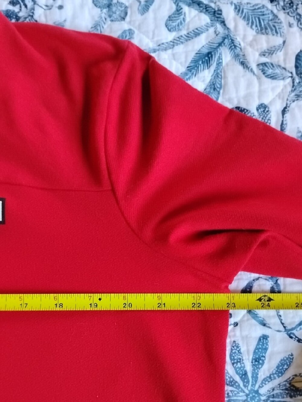 Under Armour Size XL Red UW Long-Sleeve Crewneck Sweatshirt - Picture 12 of 16
